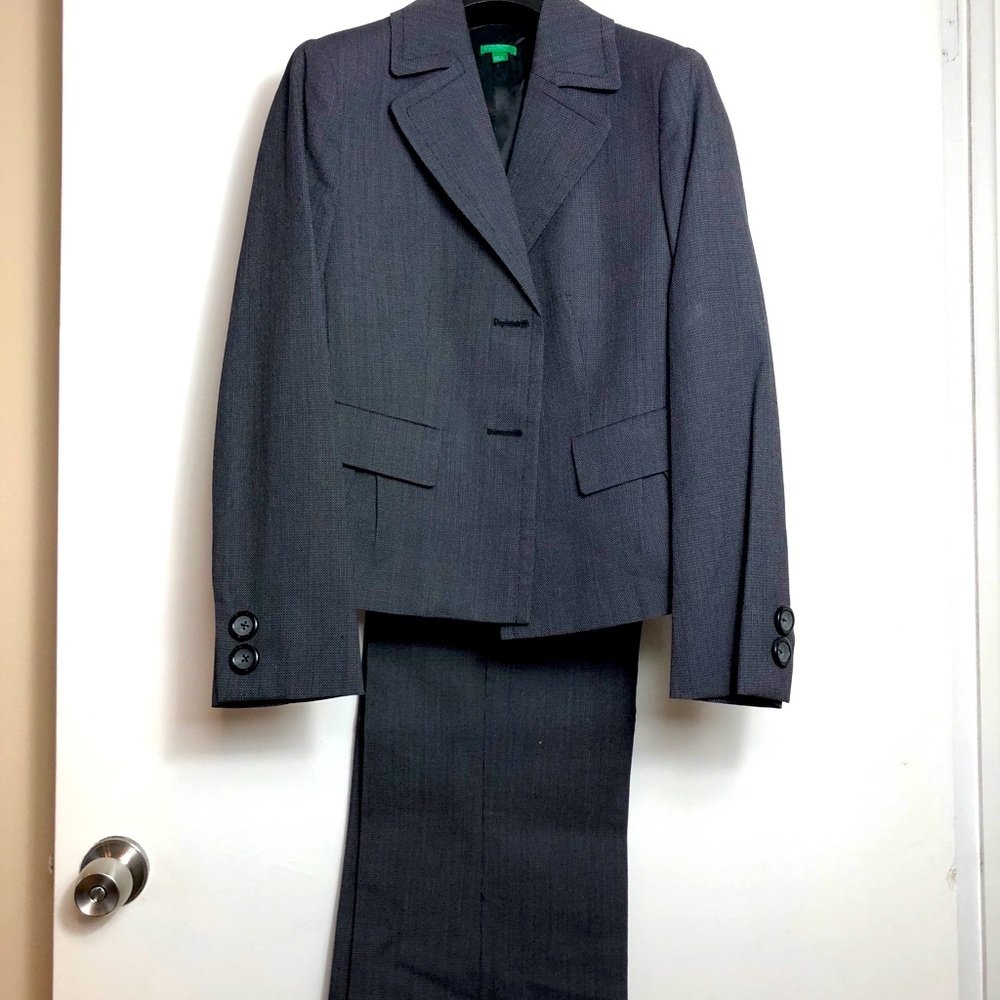 Benetton Womens Pant Suit Wool Blend Sz 42/44